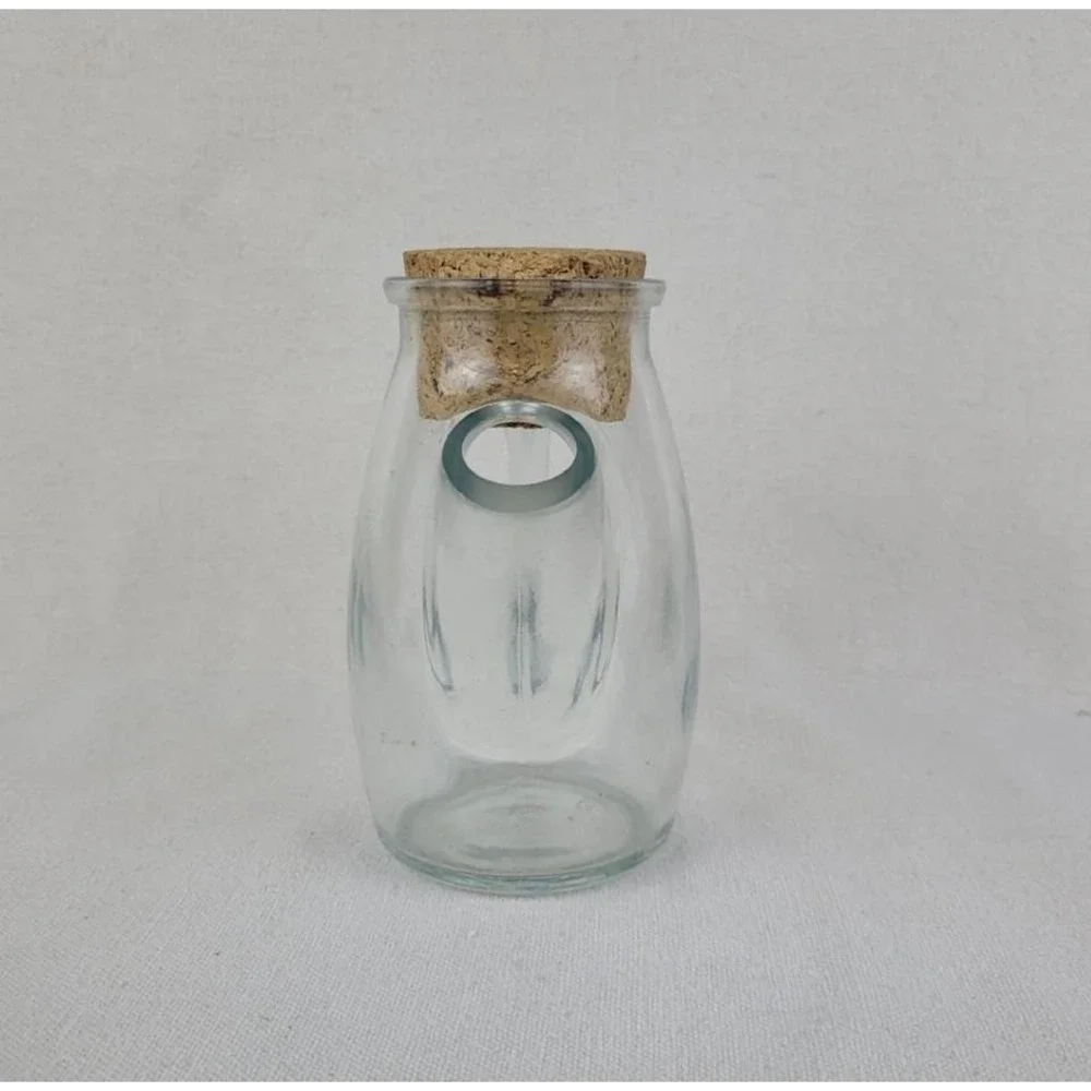 Vintage Westmoreland Snub Nose Pitcher with cork‎